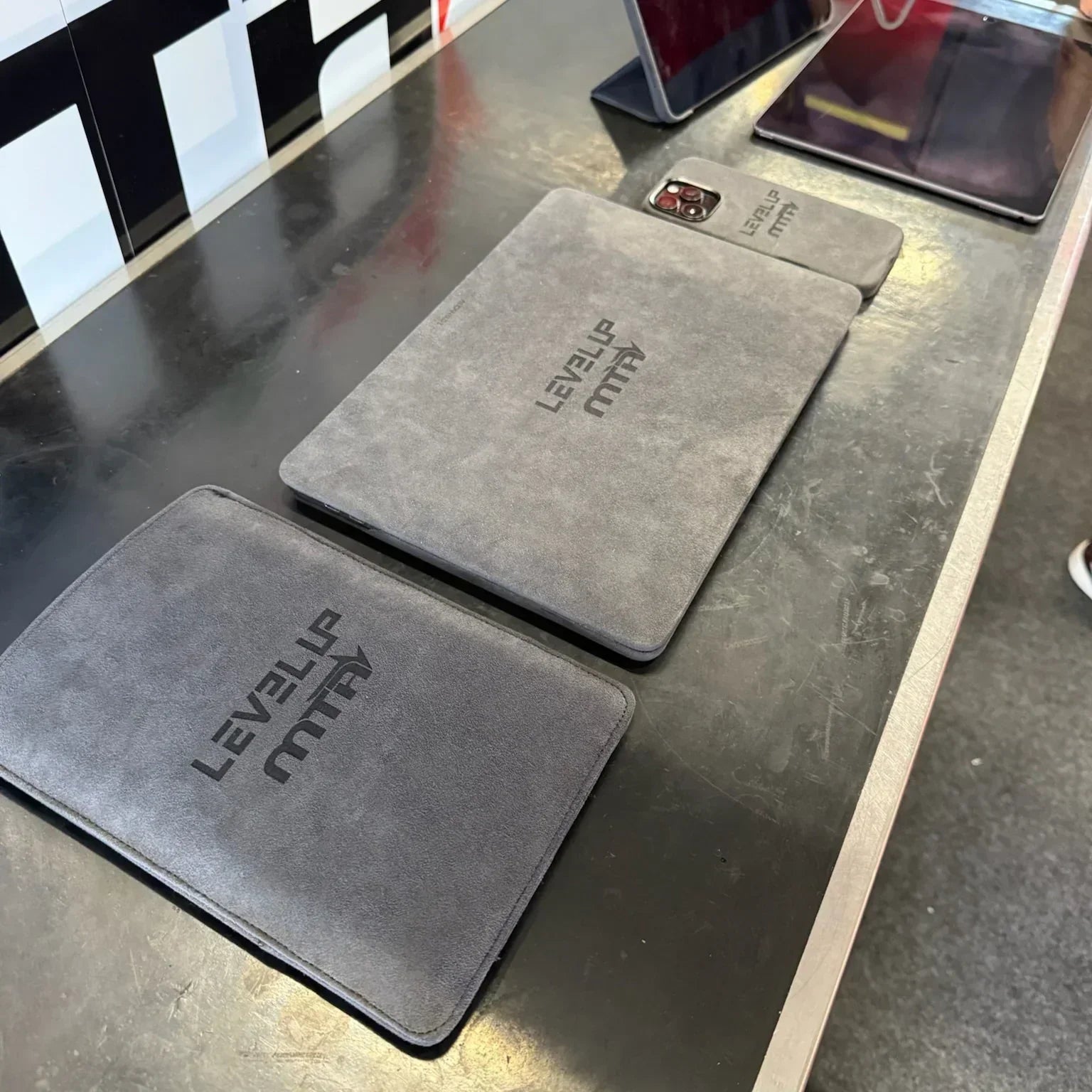 Alcantara MacBook Pro Cover - For 16 inch (2021-2024) - LEVEL UP MTA - Space Grey